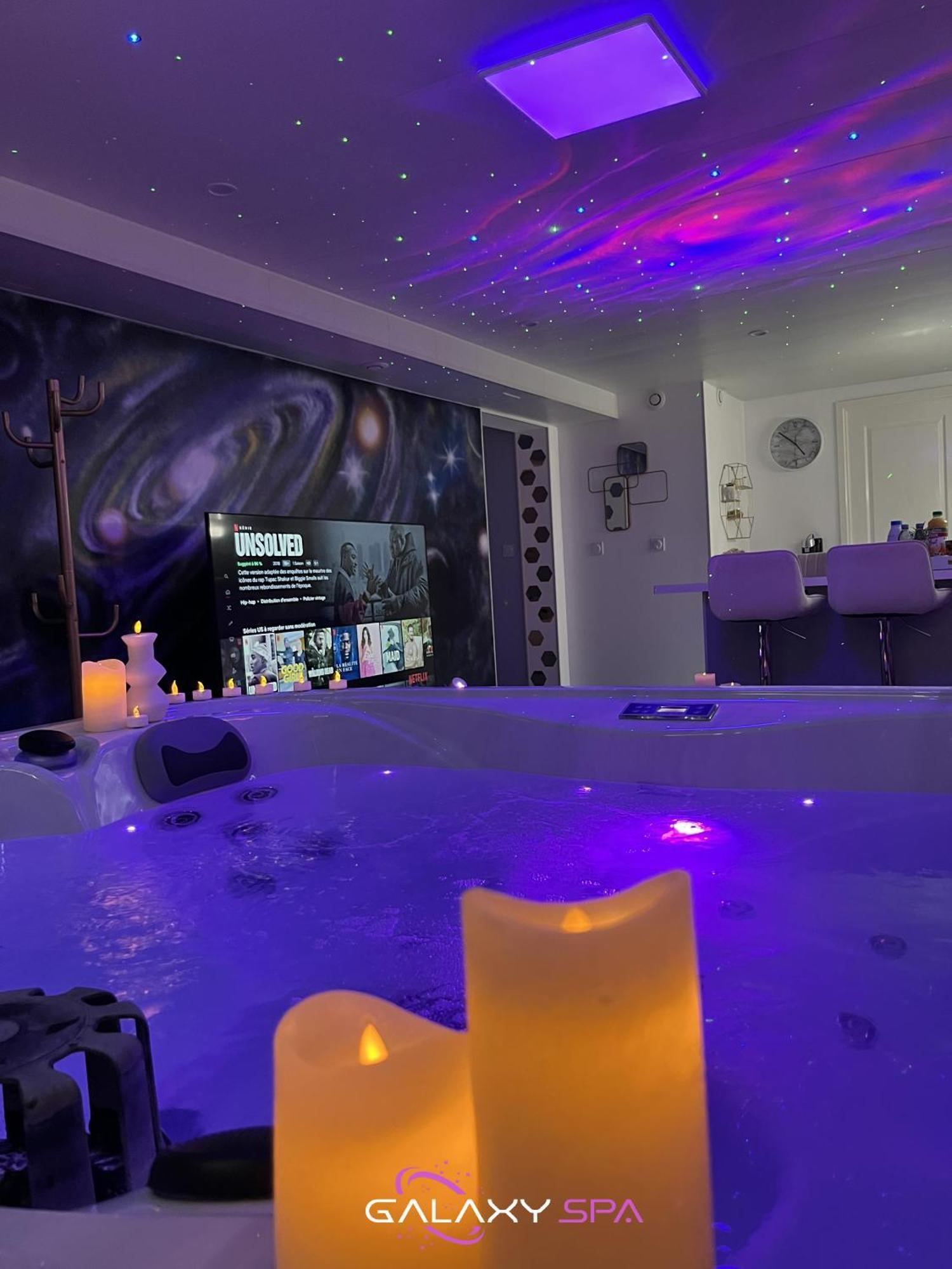 Galaxy Spa - Suite Mercure Jacuzzi Privatif Champigneulles Ngoại thất bức ảnh